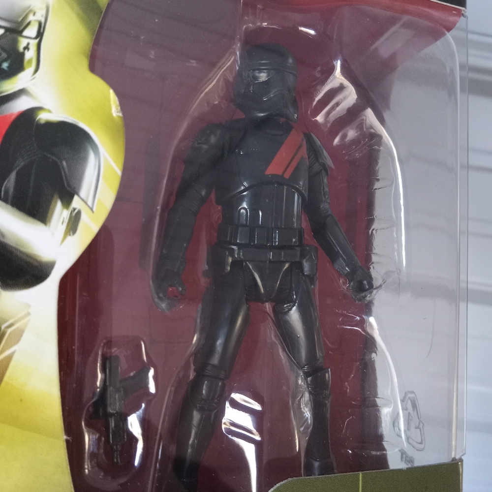 STAR WARS: *Elite Speeder Bike w/ Black Stormtrooper Pilot* 3.75" Figure - NEW - Picture 3 of 8